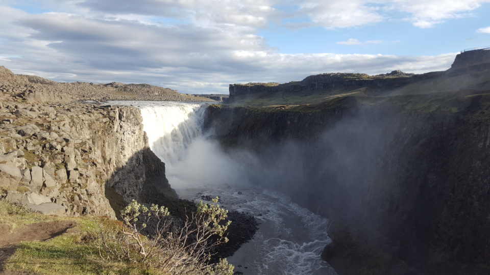 Dettifoss approached from the east (road 864) © Christin Irma Schröder
